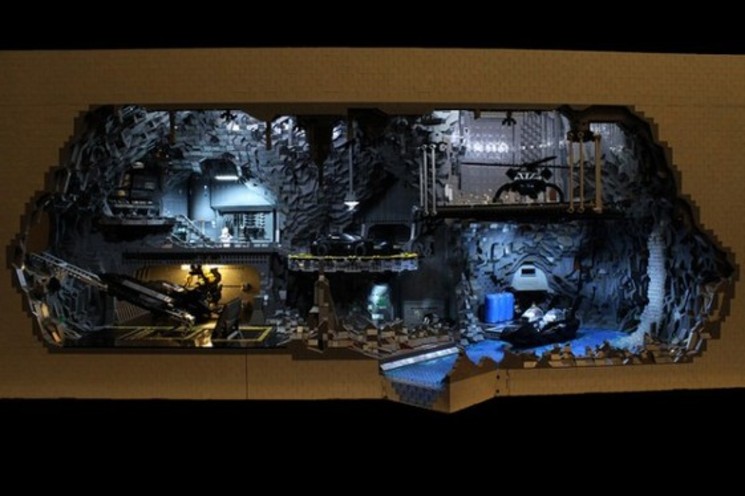 BatCuevaLego1 Impresionante Bat-Cueva de 20.000 piezas de LEGO ©
